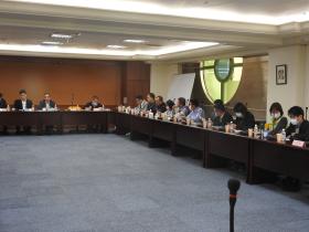 基隆市議會召開臨時會預備議員關切武漢肺炎疫情進展場景3